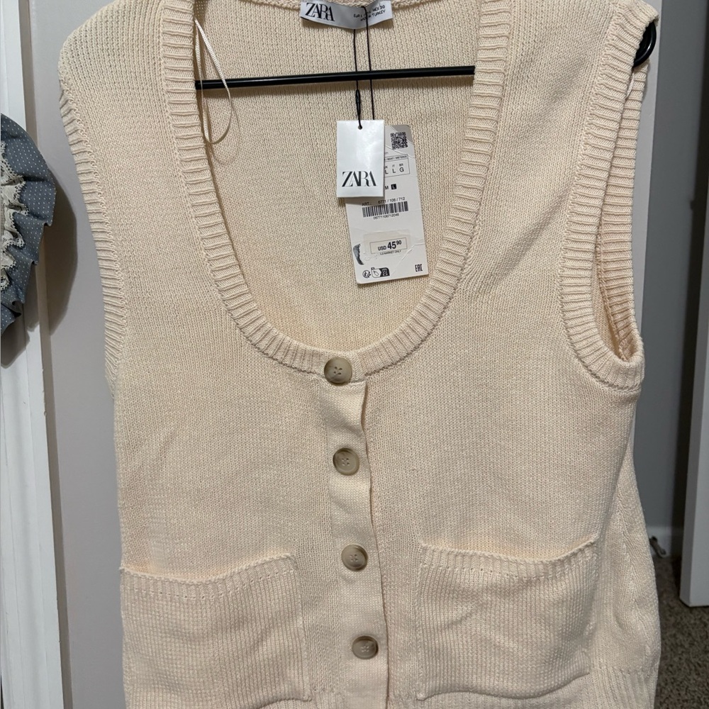 Zara Women's Cream Knit Cardigan Vest